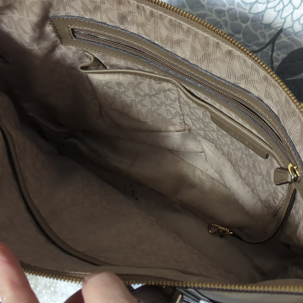 Michael kors shoulder bag - Picture 11 of 14